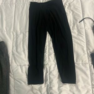 Victoria secret leggings , 30 in from waste to bottom hem. Size small.